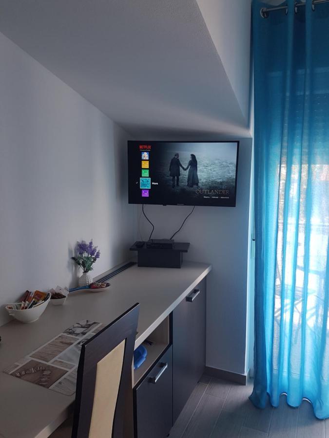 Gabi Rooms & Studio Apartment Lozovac Exterior foto